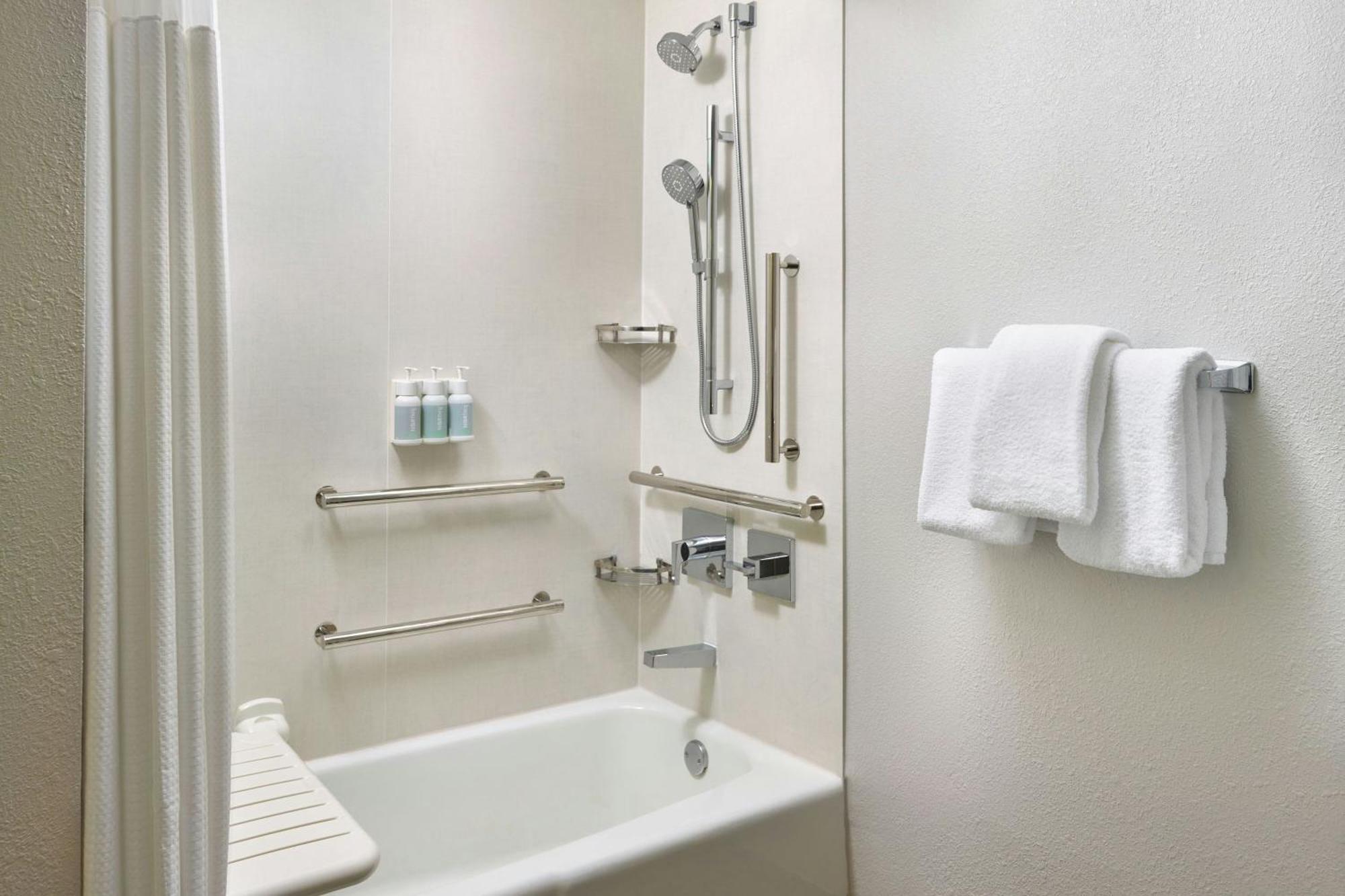 Hotel Courtyard By Marriott Newark Elizabeth Exterior foto