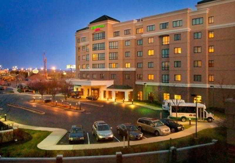 Courtyard By Marriott Newark Elizabeth Hotel Exterior foto