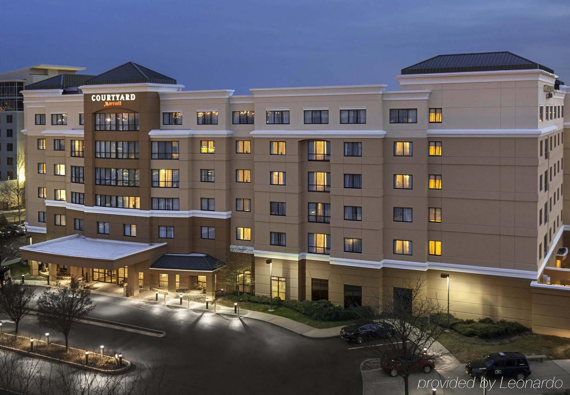 Courtyard By Marriott Newark Elizabeth Hotel Exterior foto